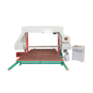Machine de découpe de mousse horizontale XPQ-1650/2150